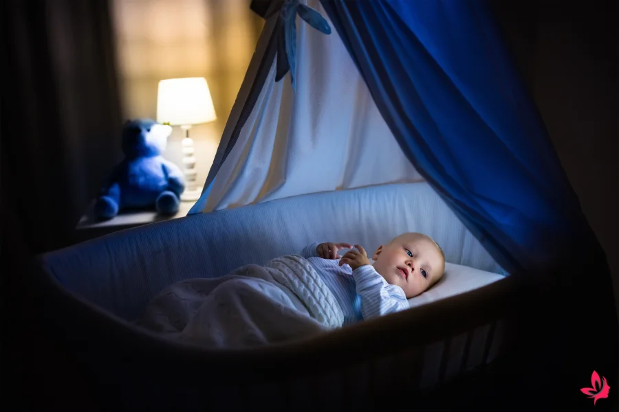 should-babies-sleep-with-a-night-light