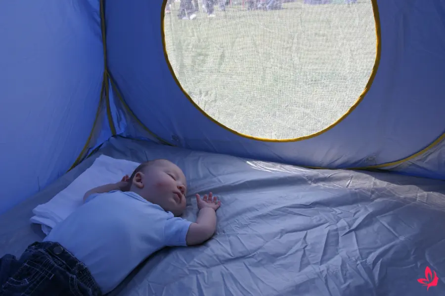 camping-with-baby-sleeping