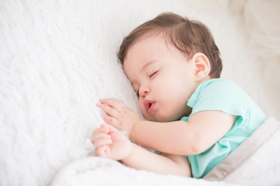 how-to-stop-baby-sleeping-with-mouth-open