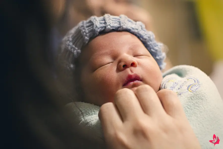 babies sleeping with mouth open