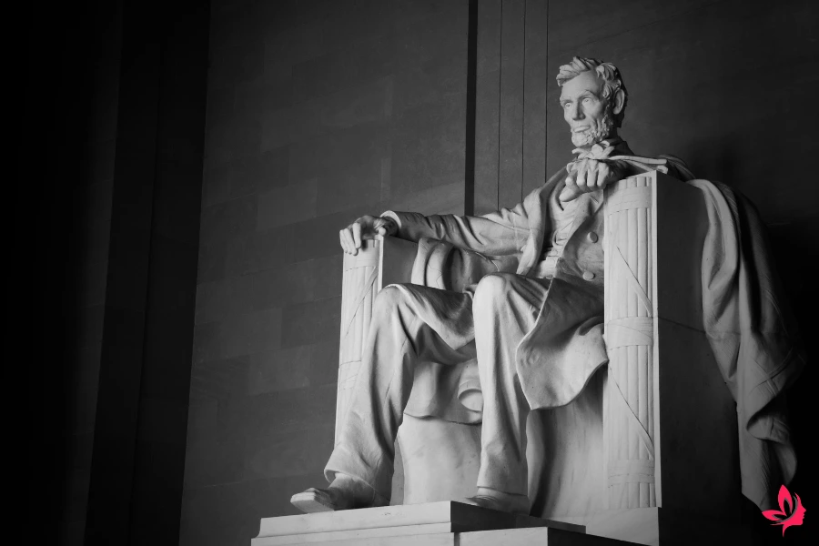 What Key Leadership Qualities Made Abraham Lincoln Unique