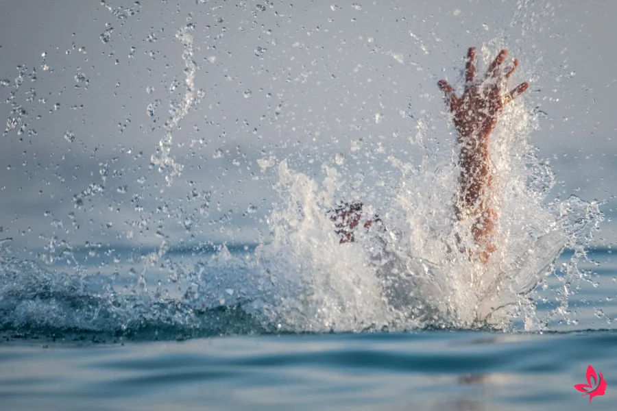dream interpretation drowning